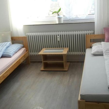 Egyszeru Szallas Stuttgart Dış mekan fotoğraf